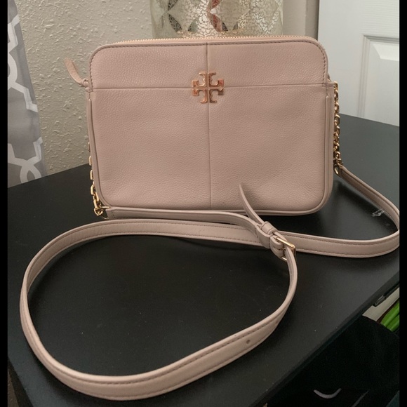 Tory Burch Handbags - 🌟SOLD🤗Tory Burch Ivy bag